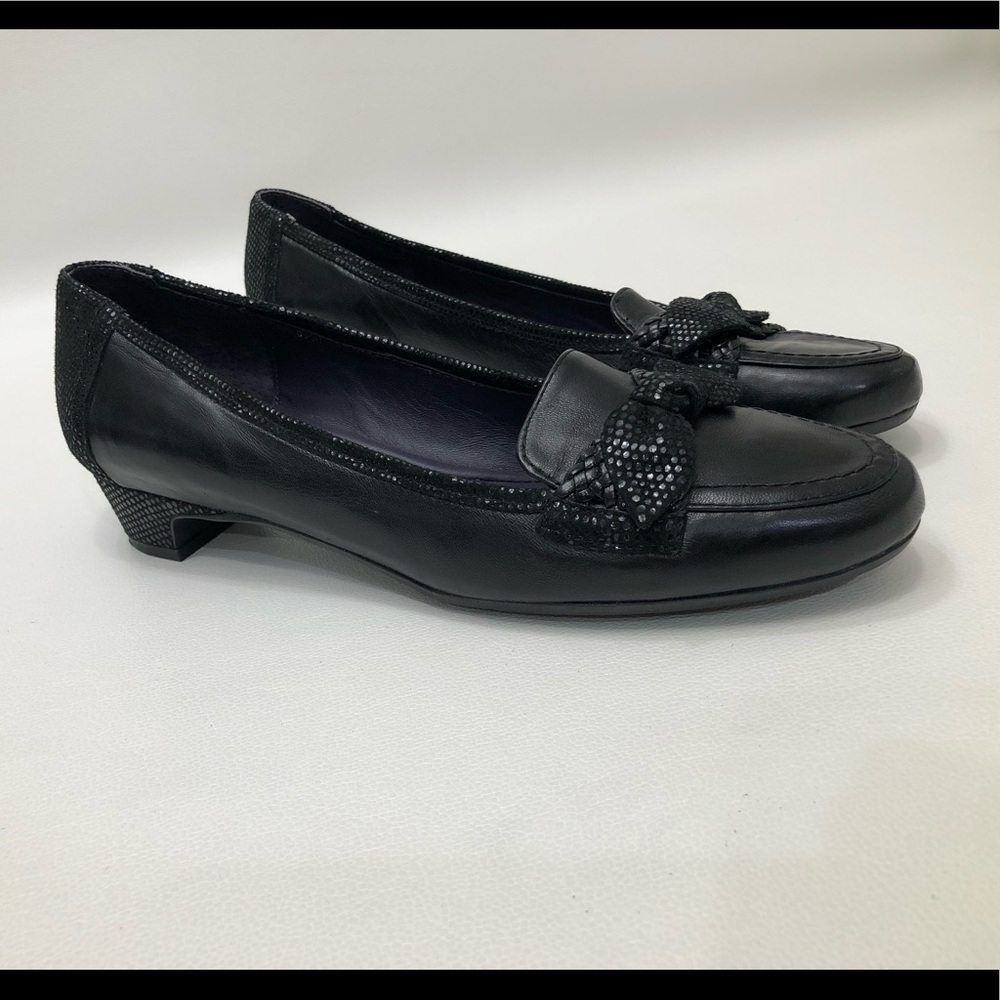 VAN ELI Black Bow Detail Flat Women's Size 9.5 N